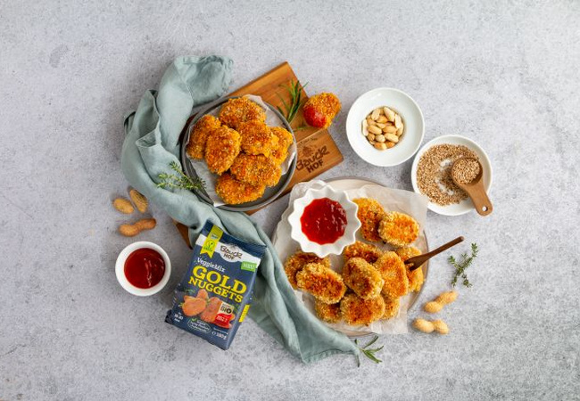 GoldNuggets mit Cornflakes und Erdnuss Panade